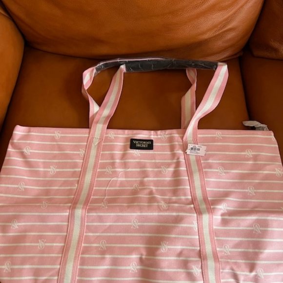 Victoria's secret Bag's - Picture 3 of 3